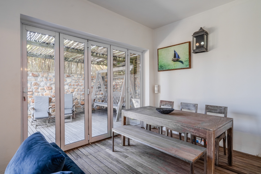 5 Bedroom Property for Sale in Simons Kloof Western Cape